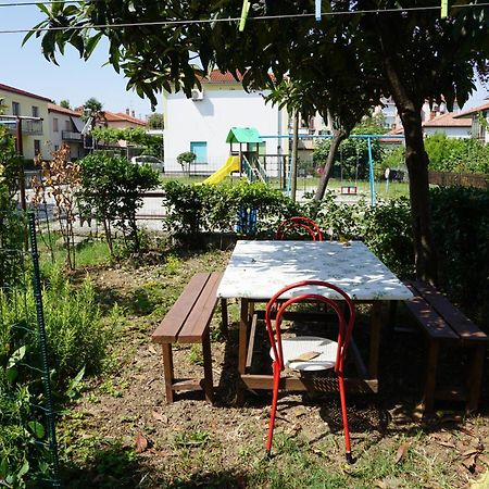 Mare-Sole Apartment Изола Екстериор снимка